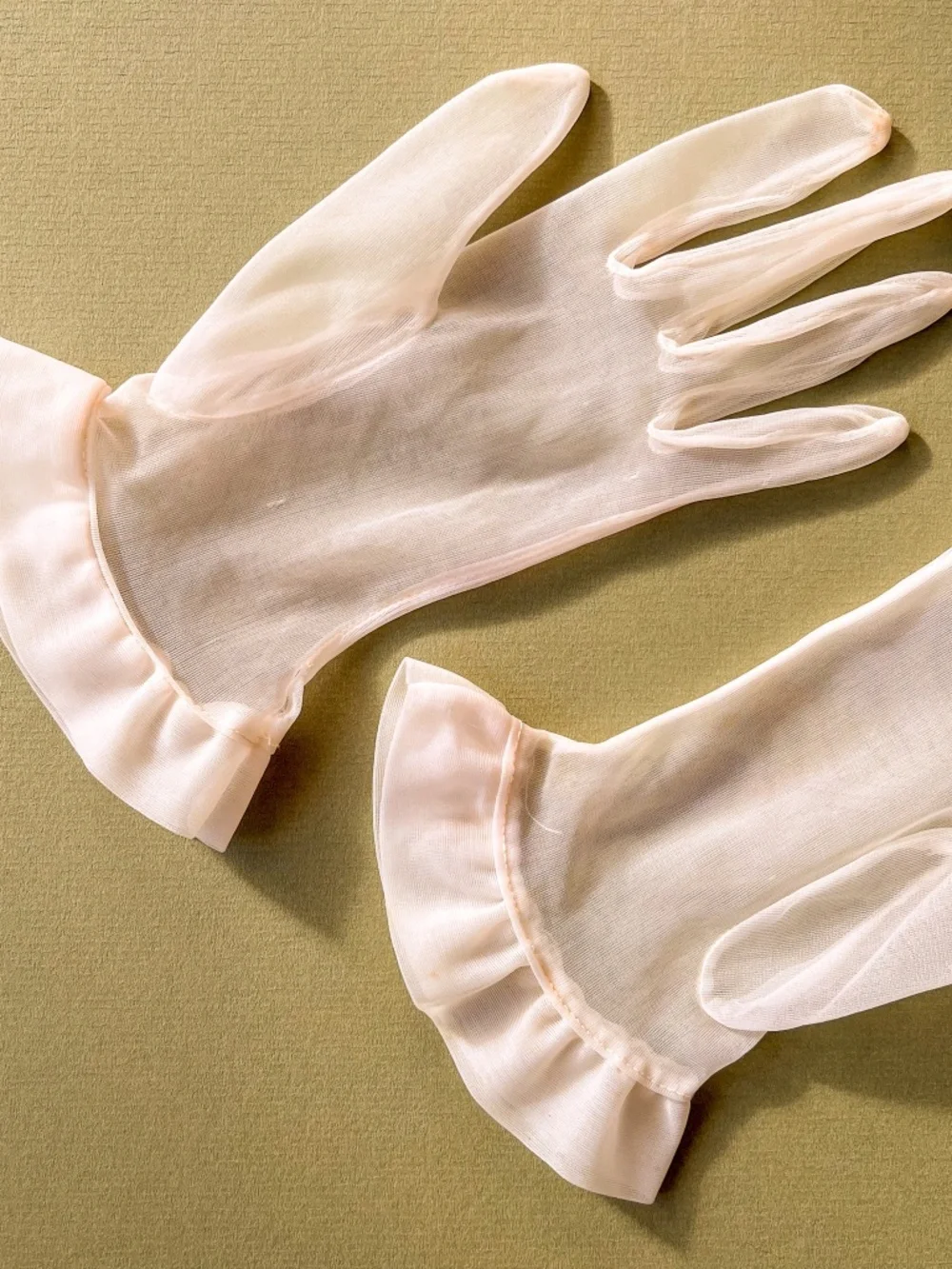 Darling Vintage 1950s Sheer White Gloves